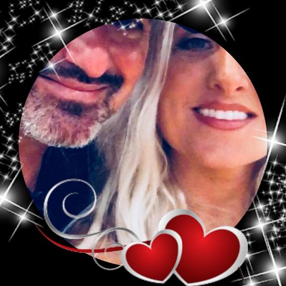 Poshmark profile picture for @fsb